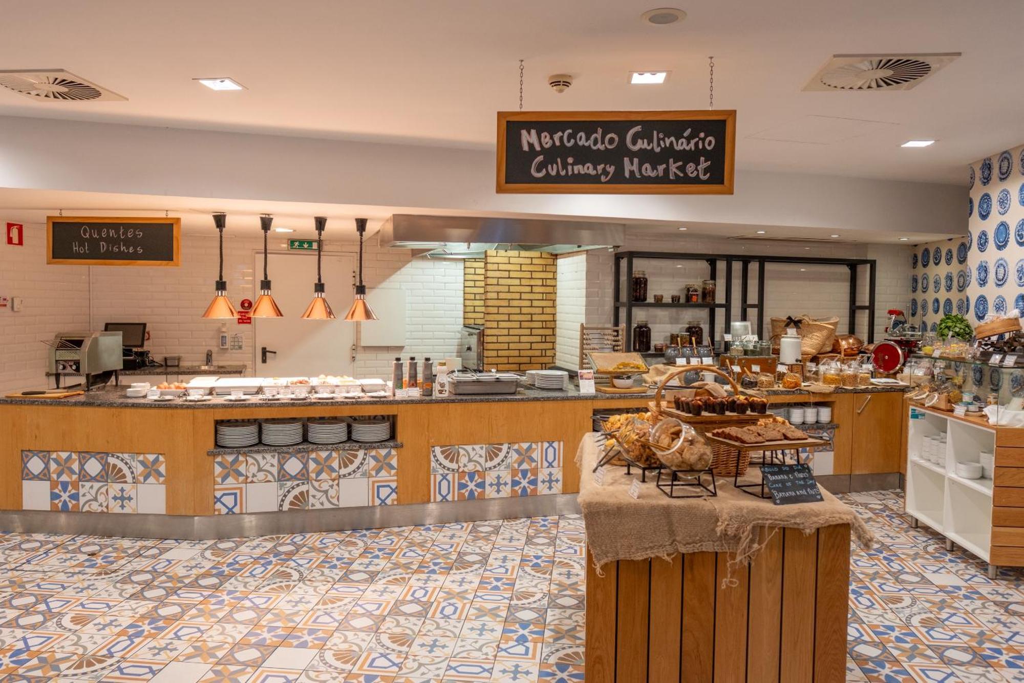 Monchique Resort & Spa Екстериор снимка Gourmet Market